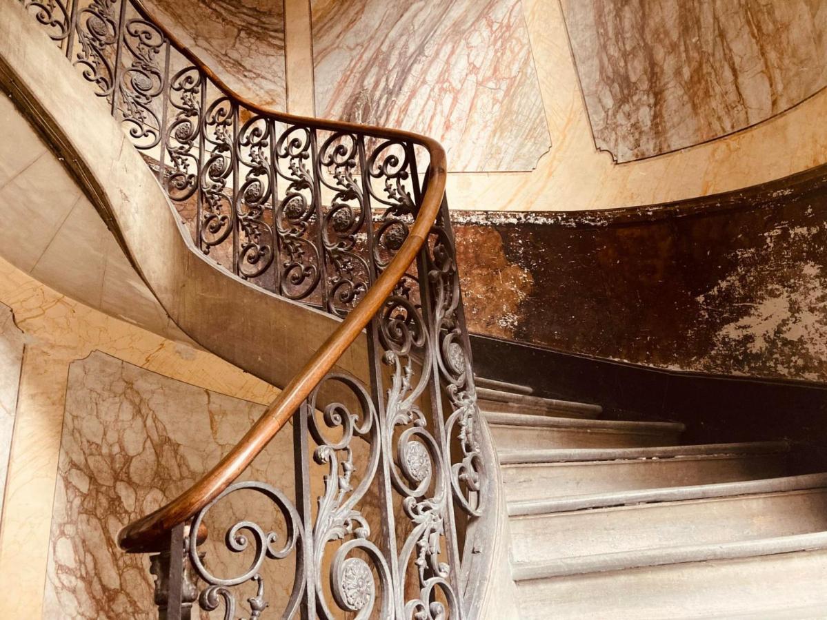 Escalier D'Or Conciergeriedamecarcas Apartment Carcassonne Exterior photo